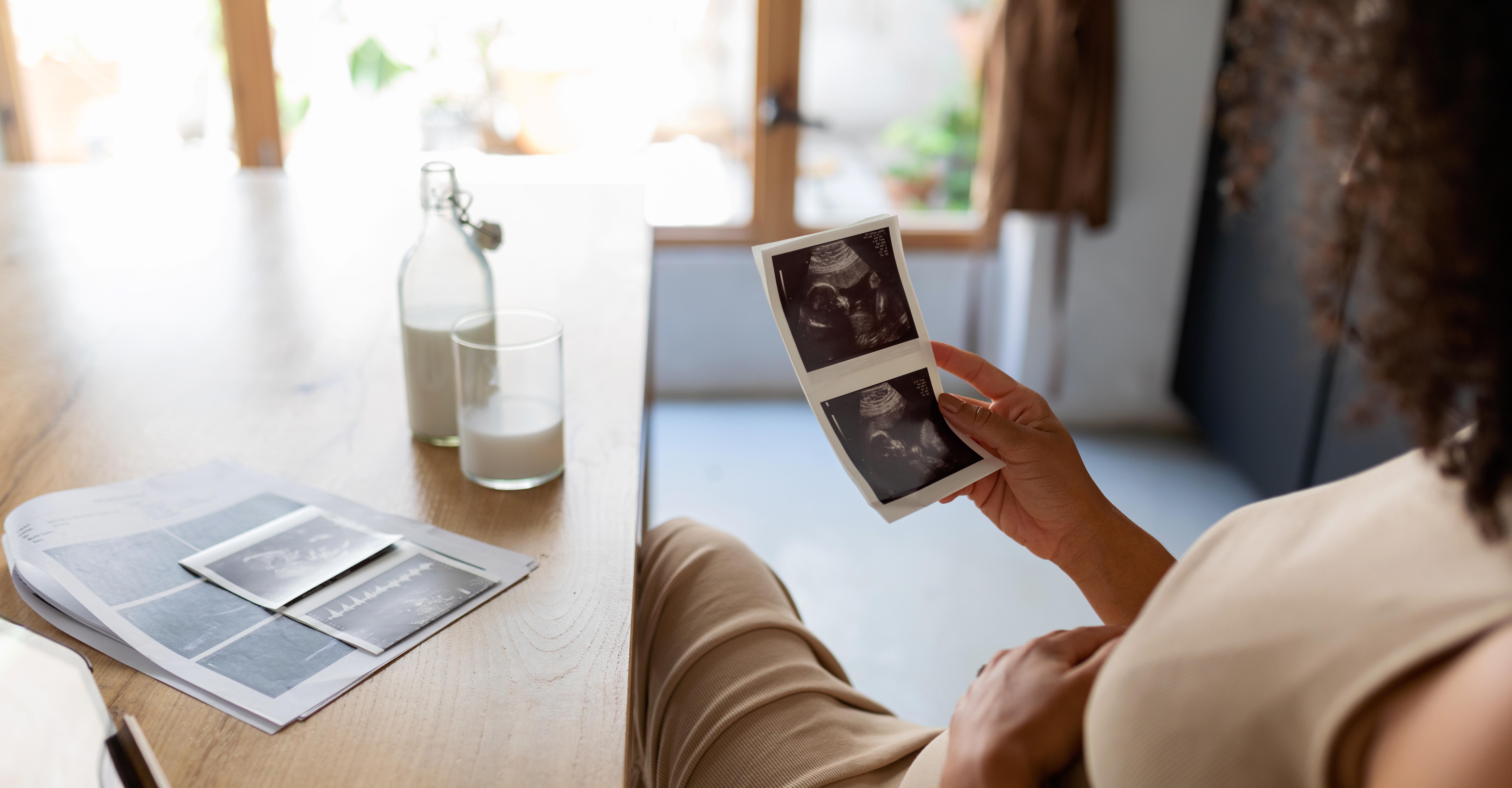 What Causes Vaginal Bleeding During Pregnancy? Twill Care