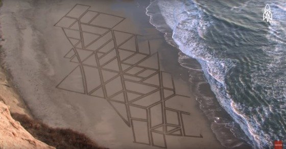 A Sand Art Installation Like Nothing Youve Ever Seen - 87m4g2x